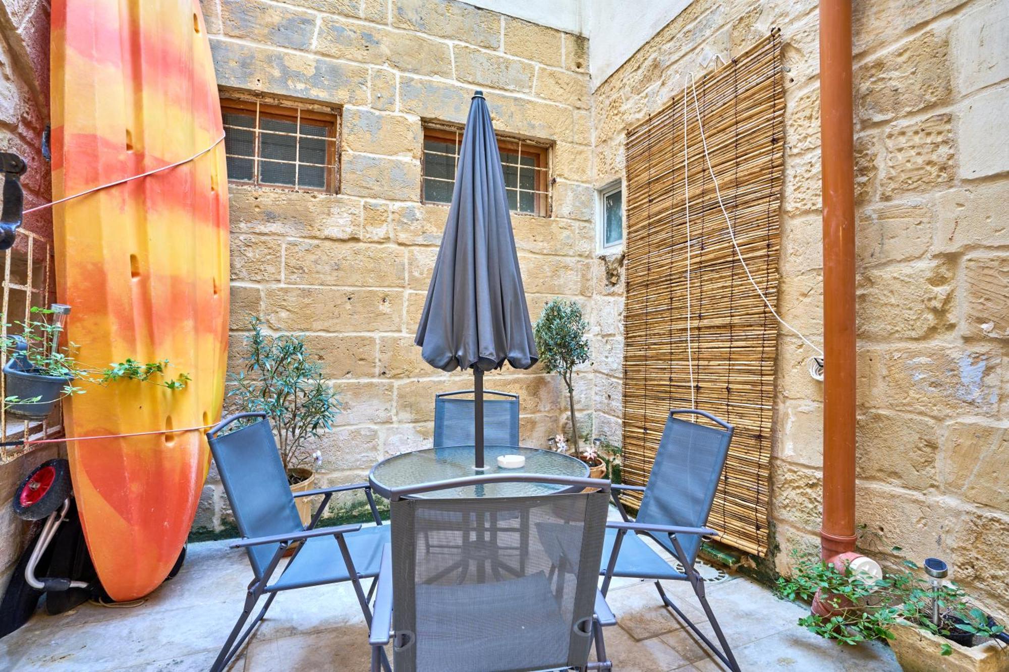 12 -16 , Pacifiku Scicluna Birgu Exterior foto