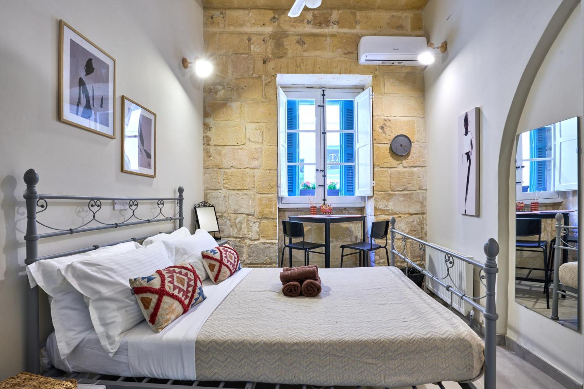 12 -16 , Pacifiku Scicluna Birgu Exterior foto